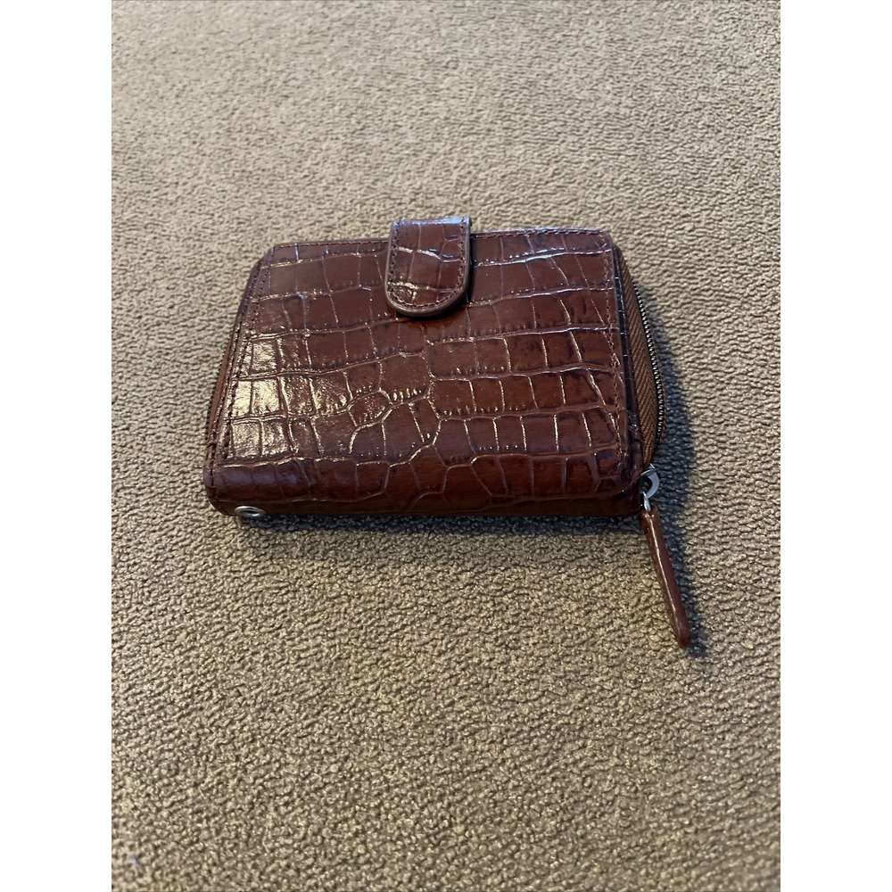 WALLETBE BROWN CROC EMBOSSED GENUINE LEATHER ID WALLET ZIP AROUND CARD SLOTS (TD